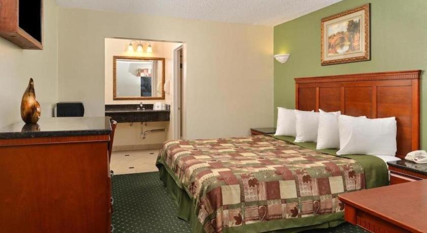 Americas Best Value Inn Redlands San Bernardino מראה חיצוני תמונה